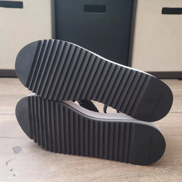 Women's Johnston & Murphy Grace Woven Sandal, Style# 78-42551 Choose Size NIB - Picture 7 of 7